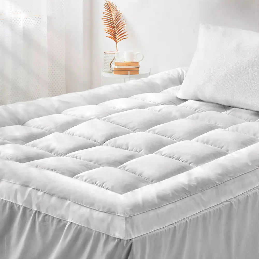 Zoilo Cotton Mattress Topper White